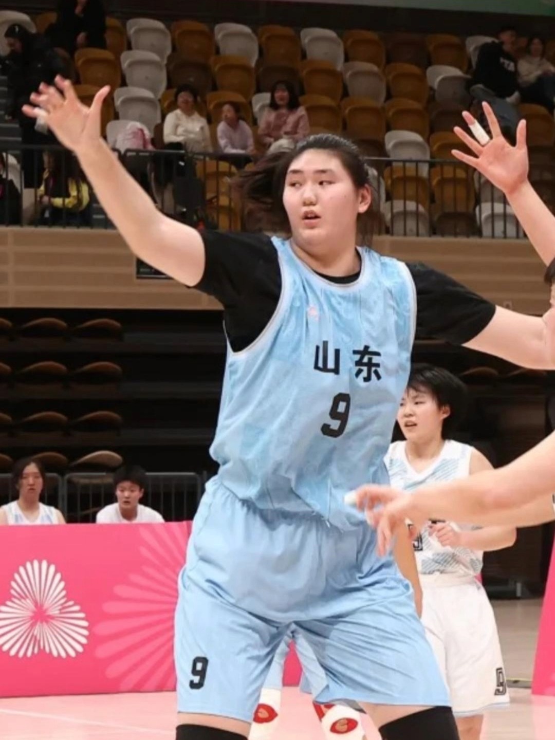 必威体育-亚洲杯-张子宇11分钟13分女篮胜印尼51分(张子宇u15女篮虎扑)