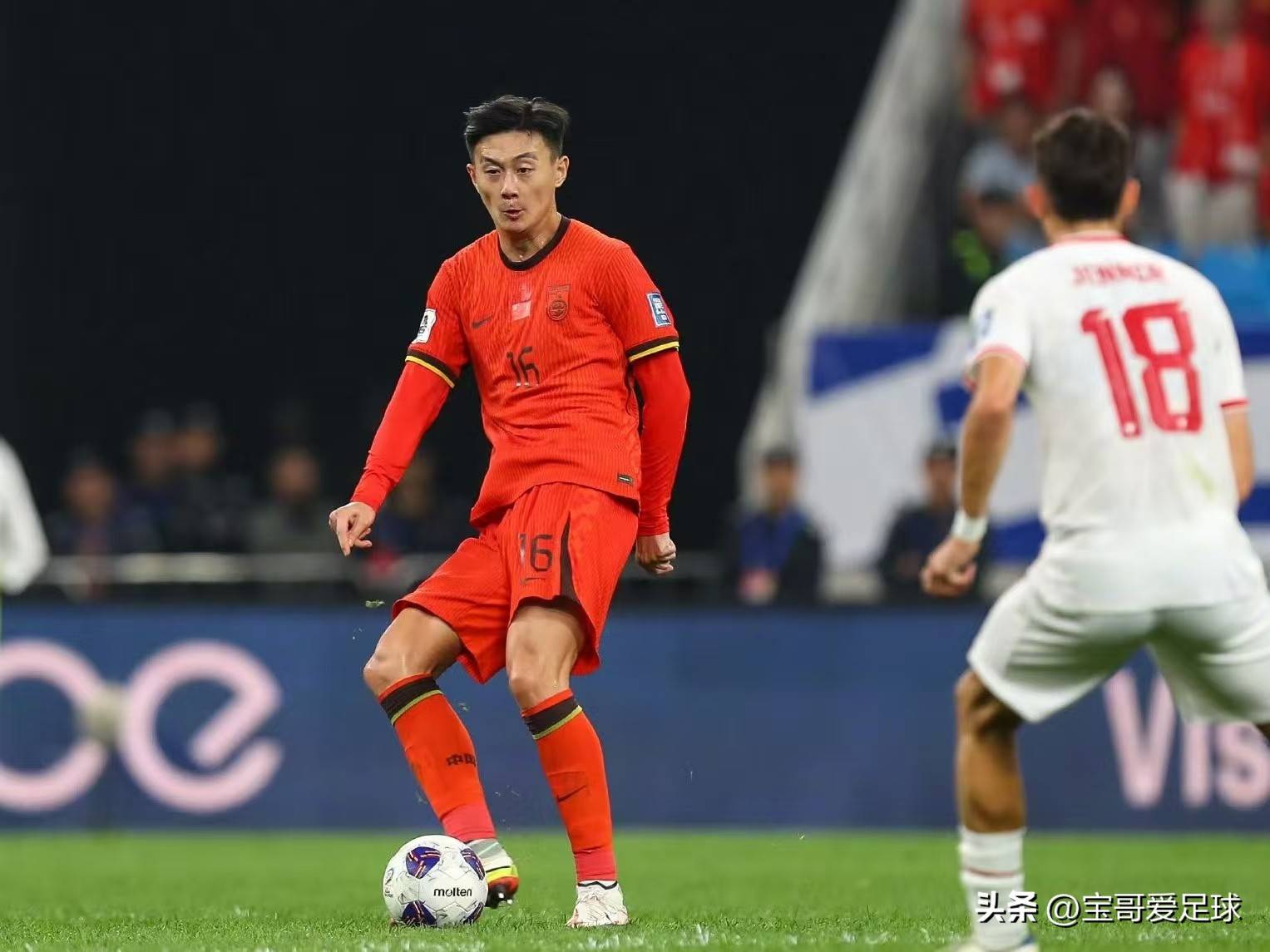 必威体育-中国vs中国香港：塞尔吉尼奥、王钰栋首发，徐新、吾米提江出战(伯利恒是哪个国家)